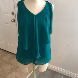 Bwear Green Women's  Lightweight Sleeveless V-neck  Blouse Top Small